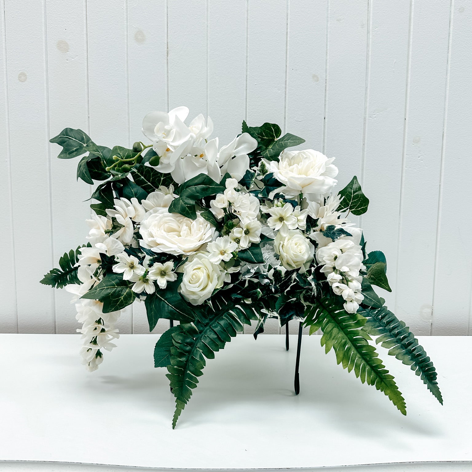 Arrangement pour pierre tombale