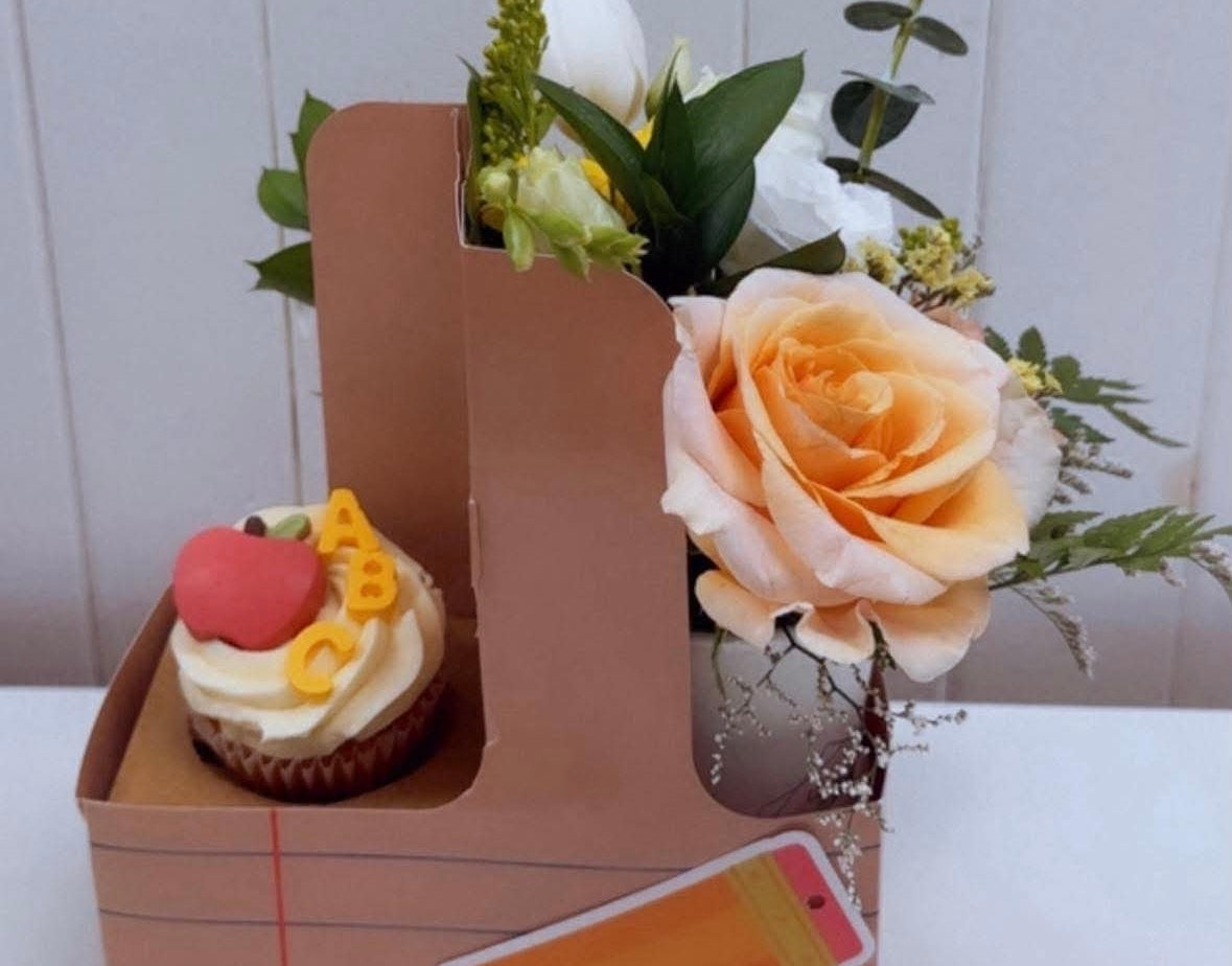 DUO FLEURS & CUPCAKE - MERCI PROFESSEUR! - Miss Lili's Boutique