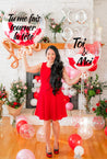 ❤️ Personalized oversized Valentine's Day balloon